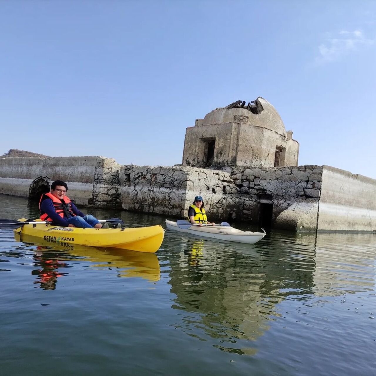 Kayak excursion to the Sunken Temple